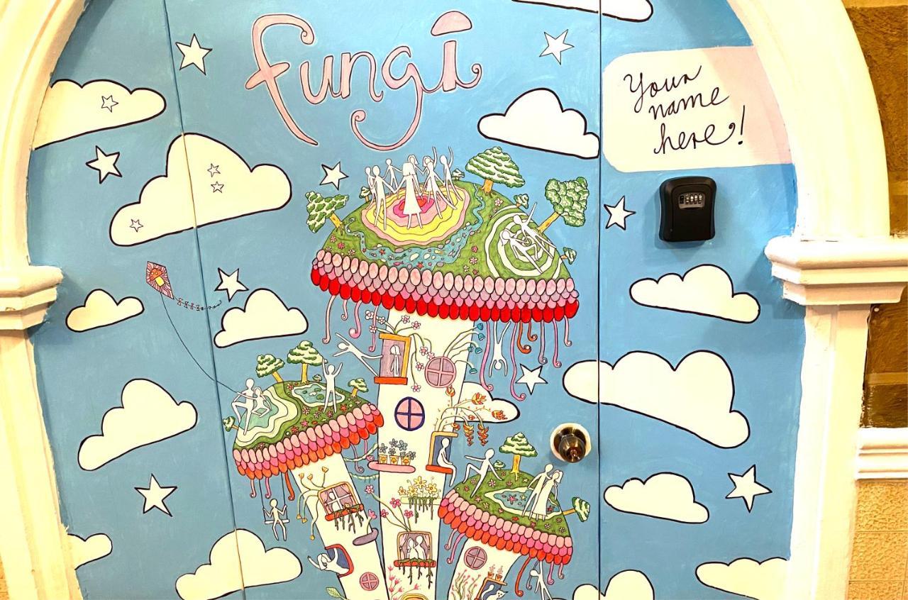 Fungi Hostal Condesa Mexiko-Stadt Exterior foto